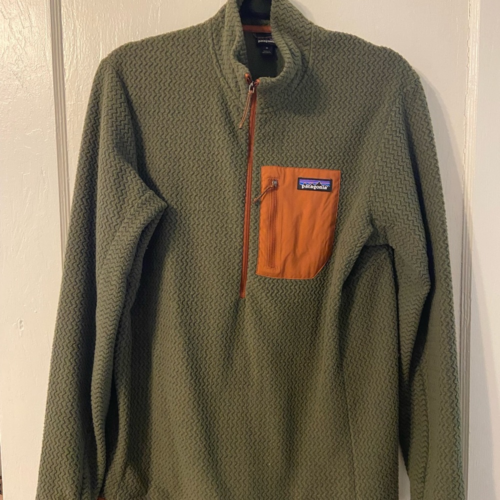 Patagonia Green and Orange Zip Up Sweater